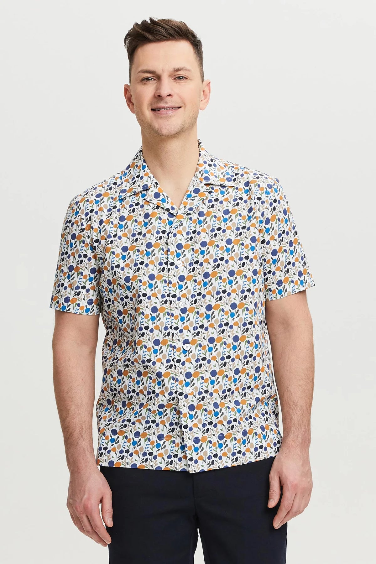 ASKO SHIRT VON IIRO A. AHOKAS, kurze Ärmel