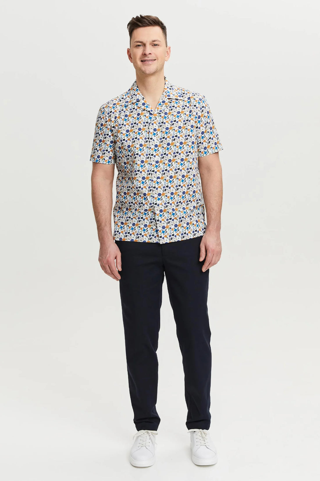 ASKO SHIRT VON IIRO A. AHOKAS, kurze Ärmel