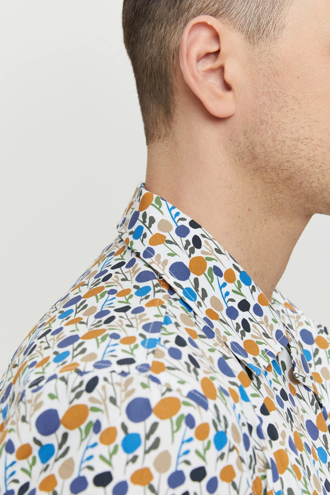 ASKO SHIRT VON IIRO A. AHOKAS, kurze Ärmel