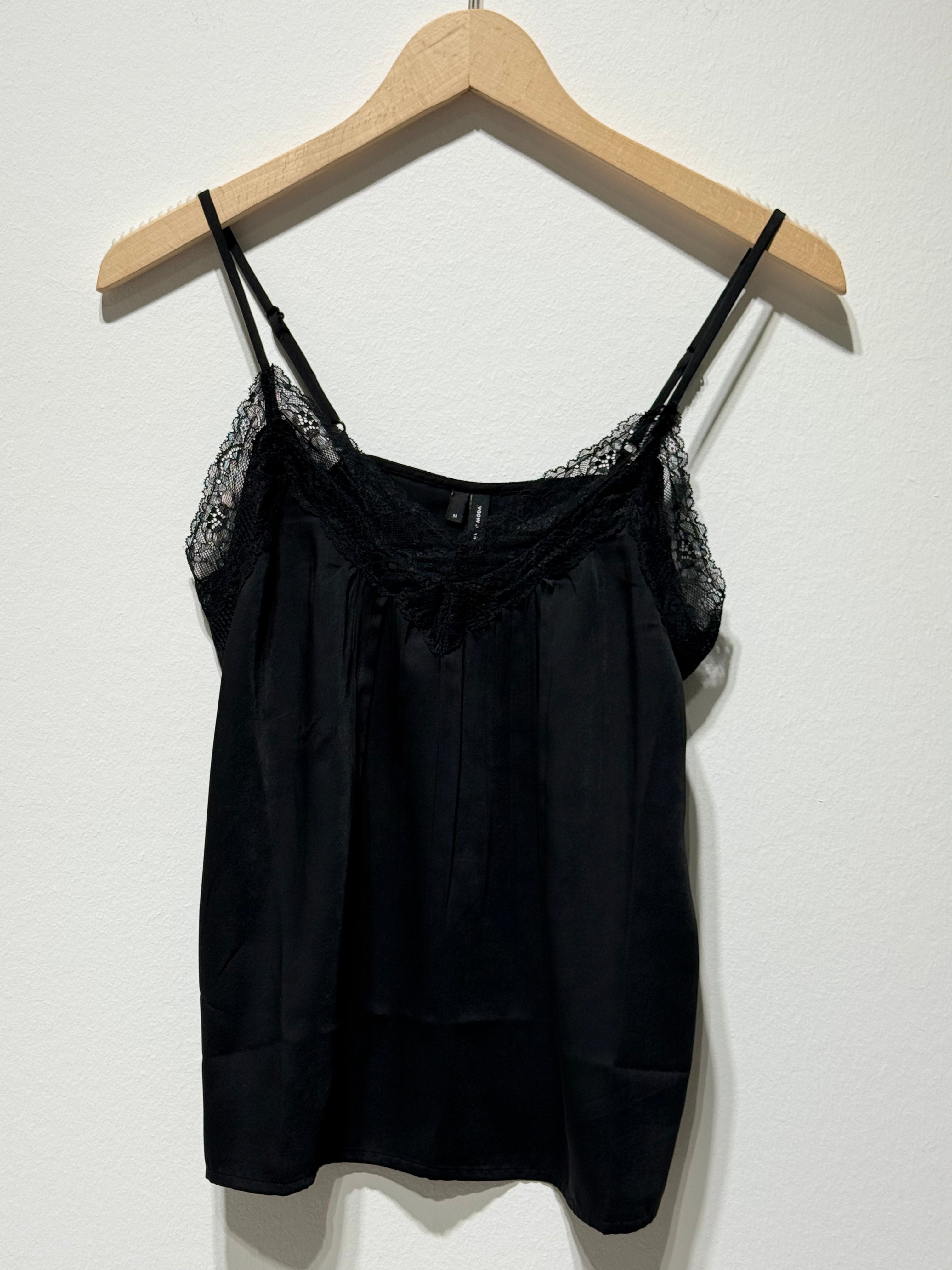 Lace Singlet