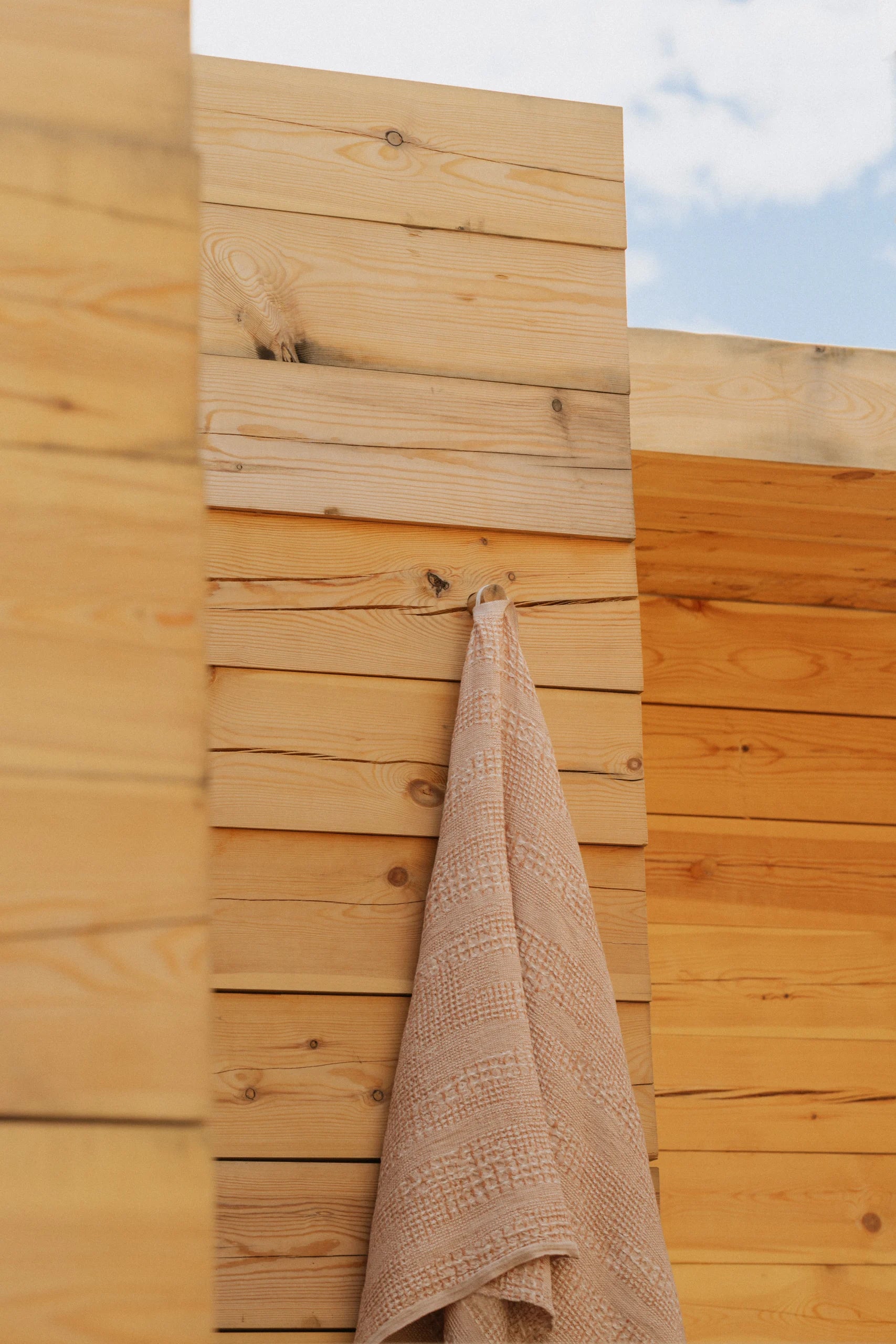 Kuohu Linen Towel, 85x180cm - Cinnamon