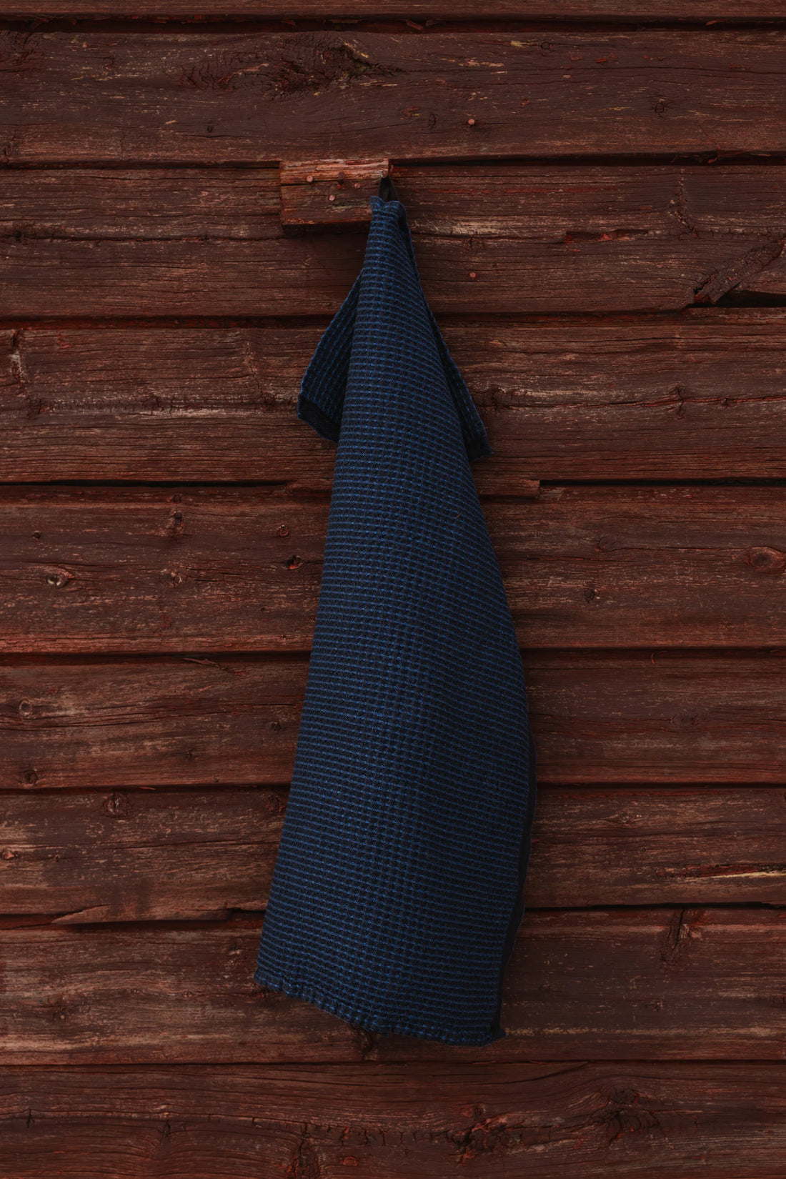Maija Kitchen Towel, Black/Blueberry