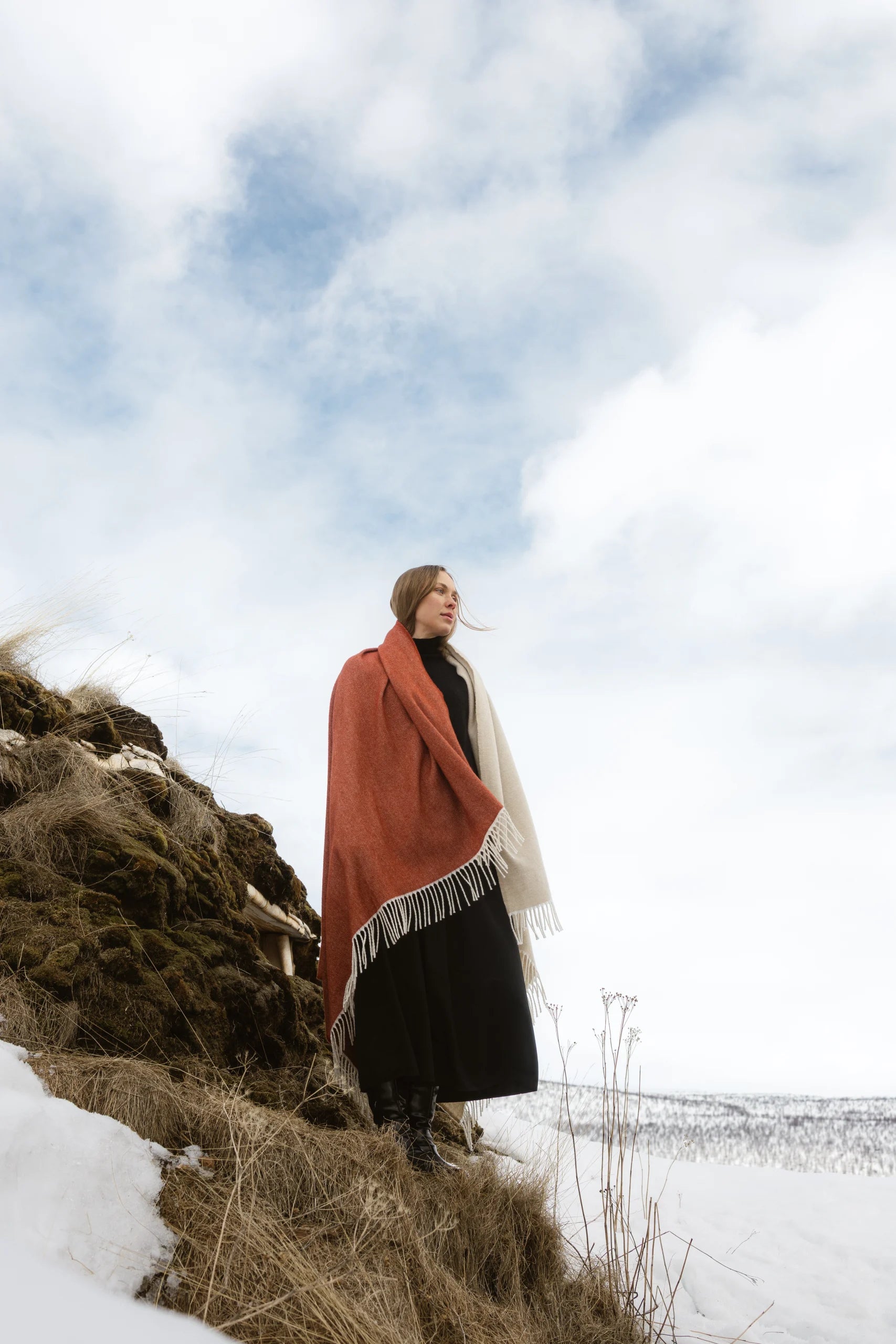 Naapuri Wool Blanket, Beige - Cinnamon