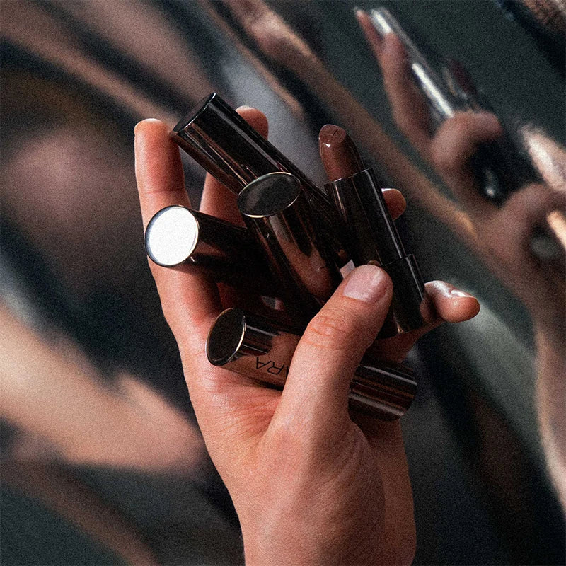 DAZZLE NIGHTS Satin Shine Lipstick, Charisma