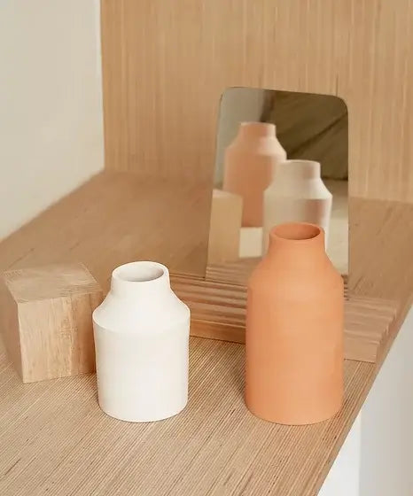Raw Milk Pot Vase