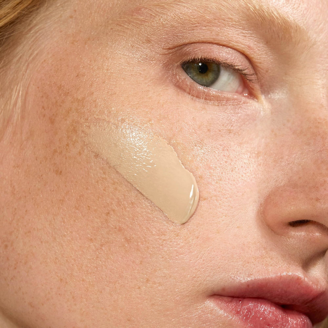 SKINONYM Semi-Matte Peptide Foundation, Ivory