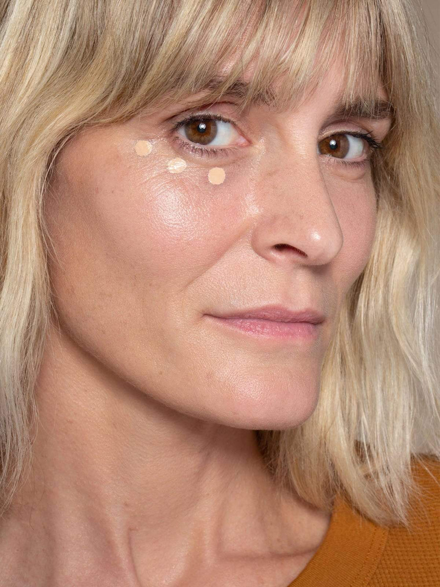 TRUE SKIN SERUM CONCEALER - Suma SC1.5